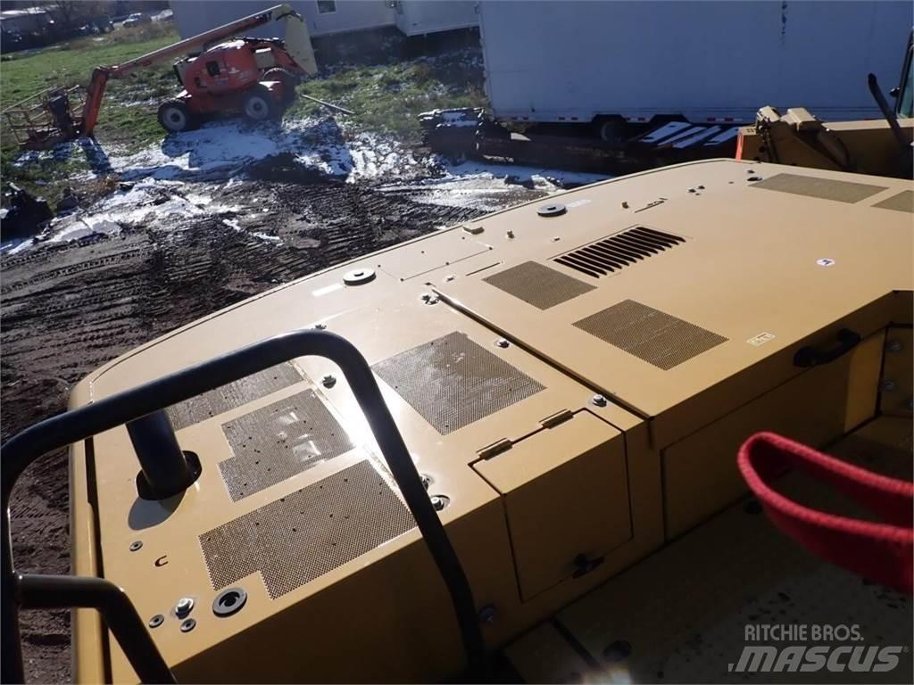 CAT 330 Bageri gusjeničari