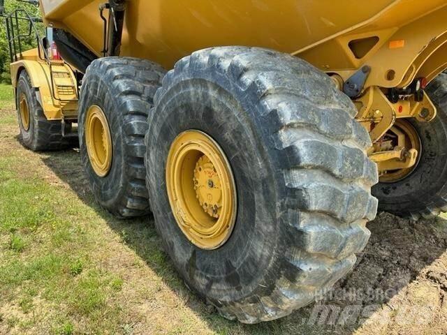 CAT 745 Zglobni demperi