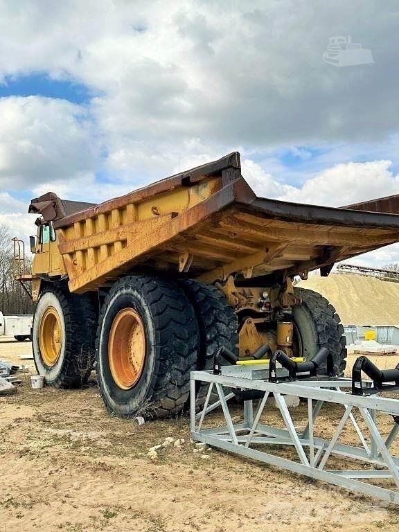CAT 777B Zglobni demperi
