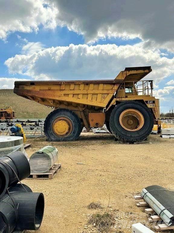 CAT 777B Zglobni demperi
