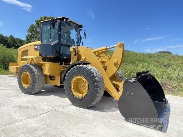 CAT 930M Utovarivači na kotačima