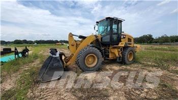 CAT 938M Utovarivači na kotačima