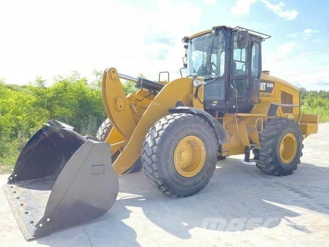 CAT 938M Utovarivači na kotačima