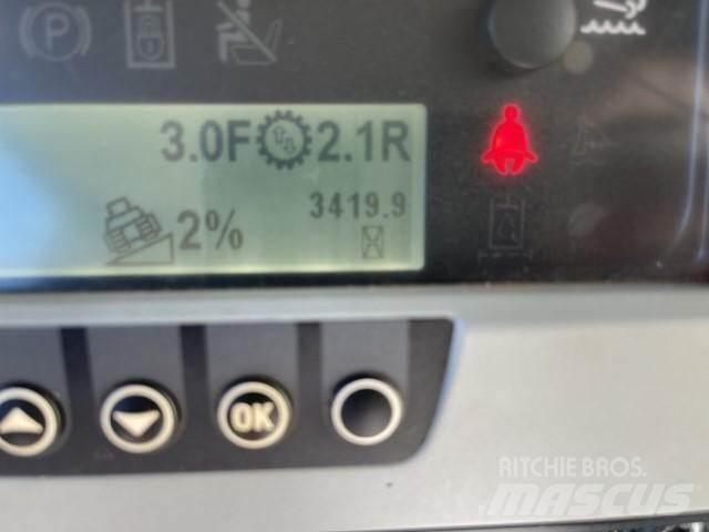 CAT D3K2 LGP Buldožeri gusjeničari