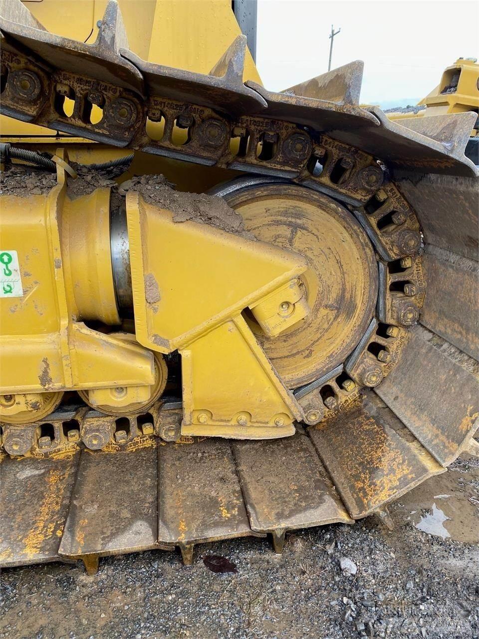 CAT D5 LGP Buldožeri gusjeničari