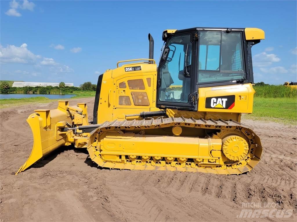 CAT D5K LGP Buldožeri gusjeničari