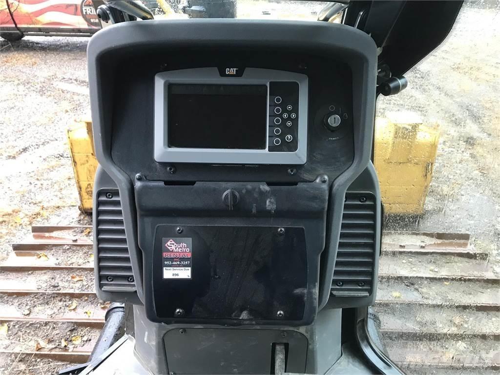 CAT D5K2 LGP Buldožeri gusjeničari