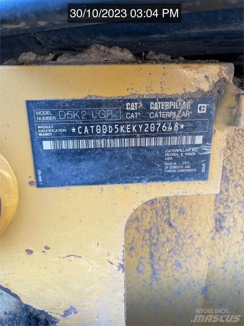 CAT D5K2 LGP Buldožeri gusjeničari