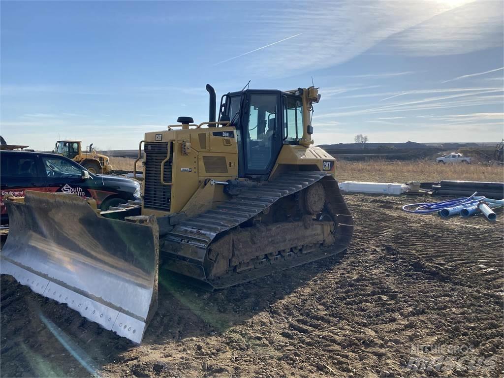 CAT D6N LGP Buldožeri gusjeničari
