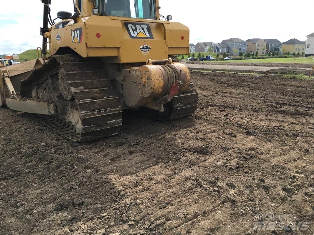 CAT D6T XW Buldožeri gusjeničari