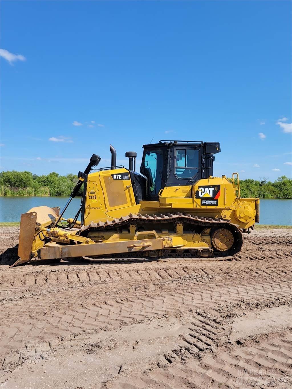 CAT D7E LGP Buldožeri gusjeničari