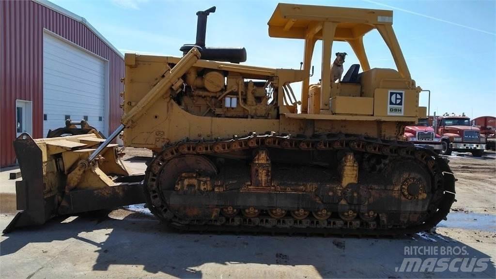 CAT D9H Buldožeri gusjeničari