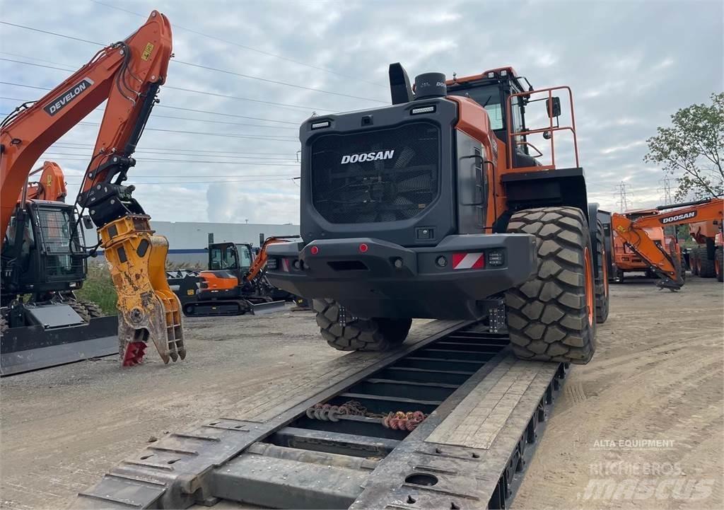Develon DL580-7 Utovarivači na kotačima