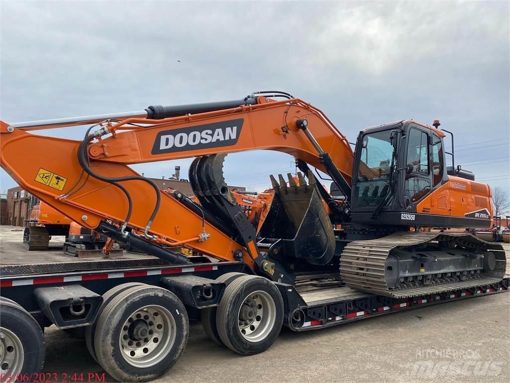 Develon DX255 LC-7 Bageri gusjeničari