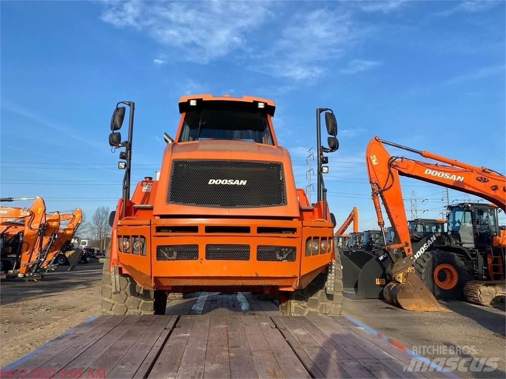 Doosan DA30-5 Zglobni demperi