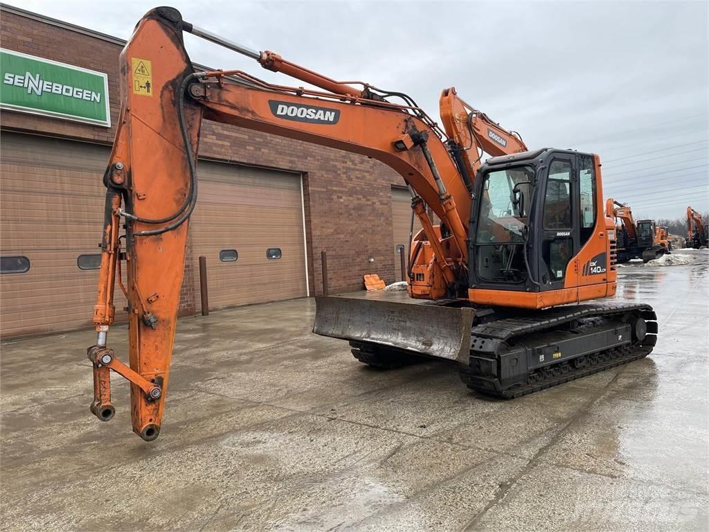 Doosan DX140 LCR-3 Bageri gusjeničari