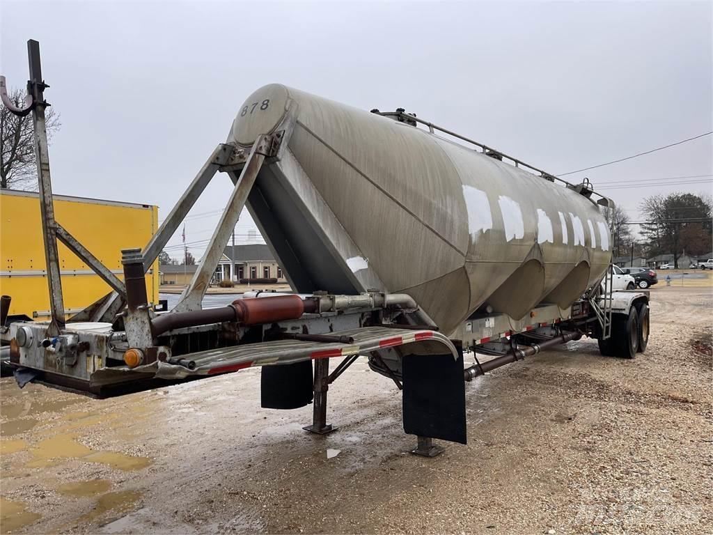 Fruehauf  Tank prikolice