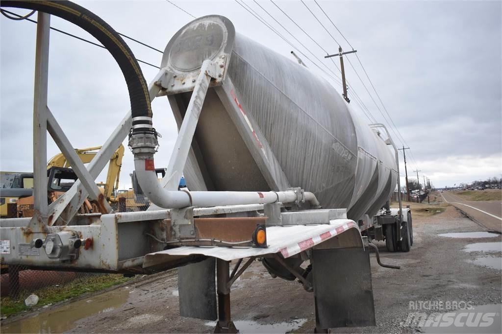 Fruehauf  Tank prikolice