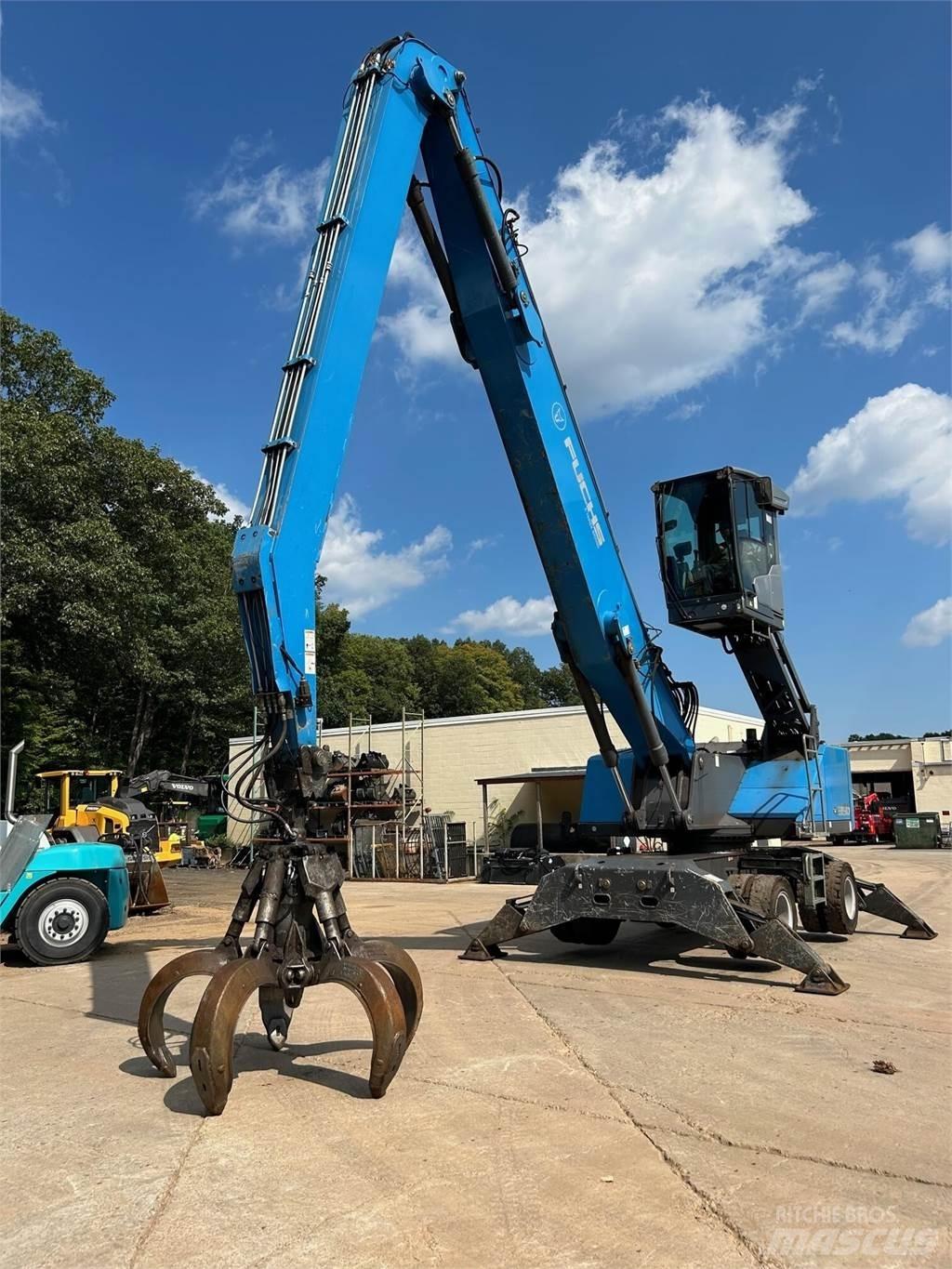 Fuchs MHL350 Bageri za manipuliranje materijalom / otpadom