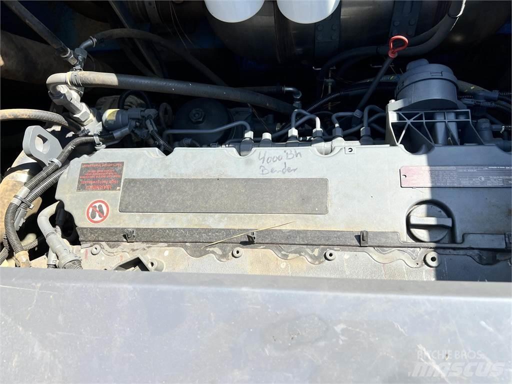 Fuchs MHL360F Bageri za manipuliranje materijalom / otpadom
