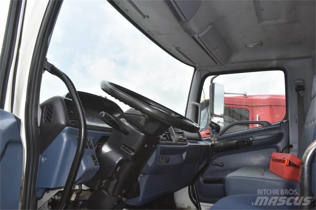 Hino 338 Komunalna vozila