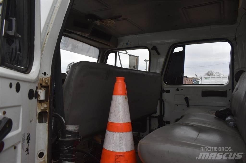 International 4700 Komunalna vozila