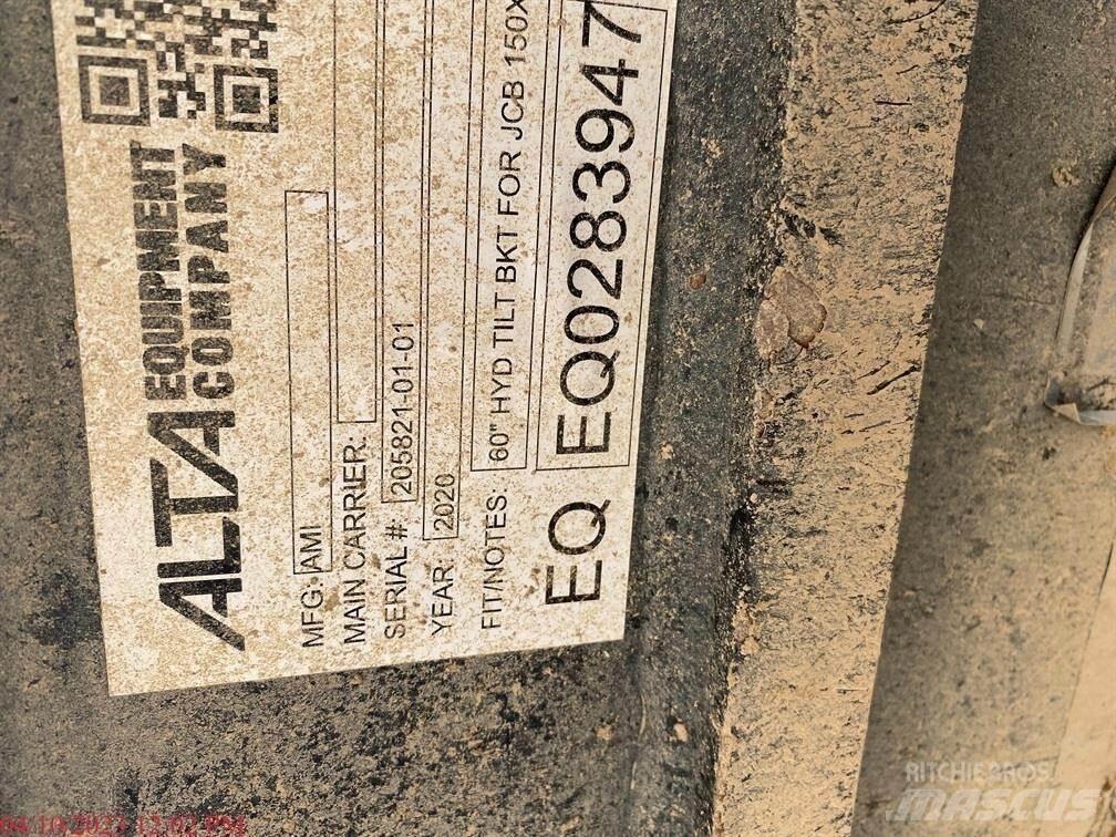 JCB 131X LC Bageri gusjeničari