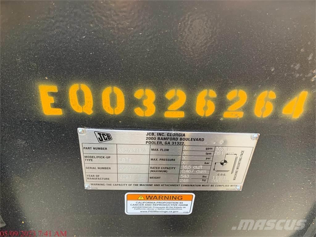 JCB 270T Skid steer mini utovarivači