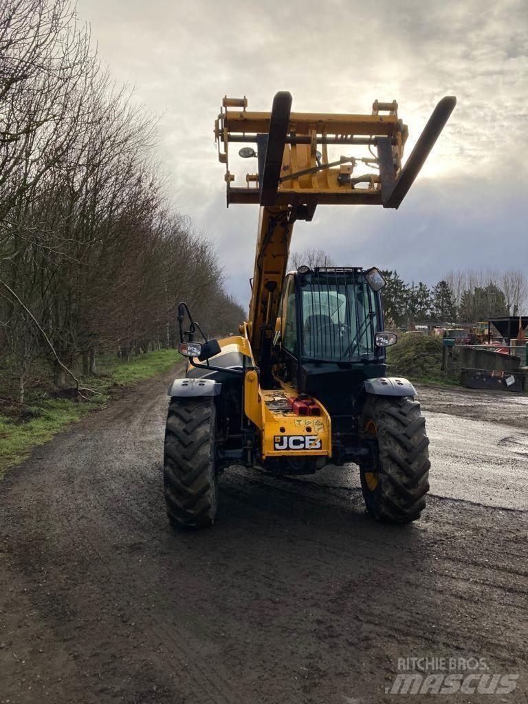 JCB 535-95 Teleskopski viličari
