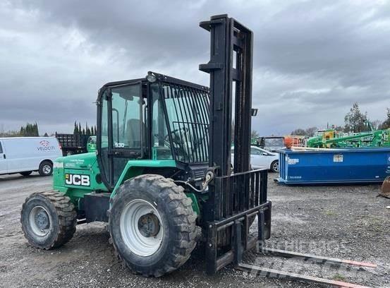 JCB 930 Terenski viličar