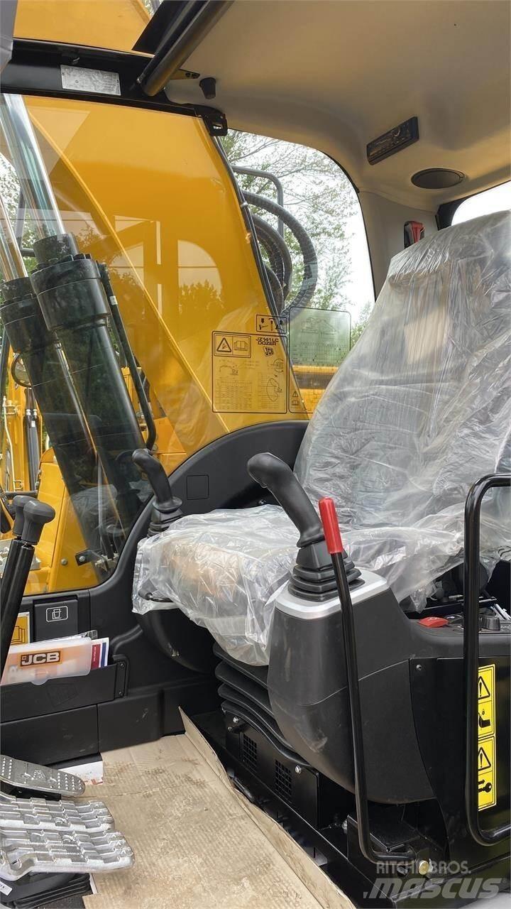 JCB JZ141 LC Bageri gusjeničari