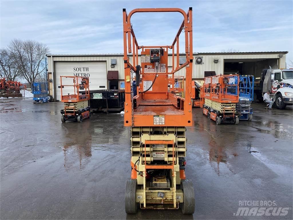 JLG 2632ES Škaraste platforme