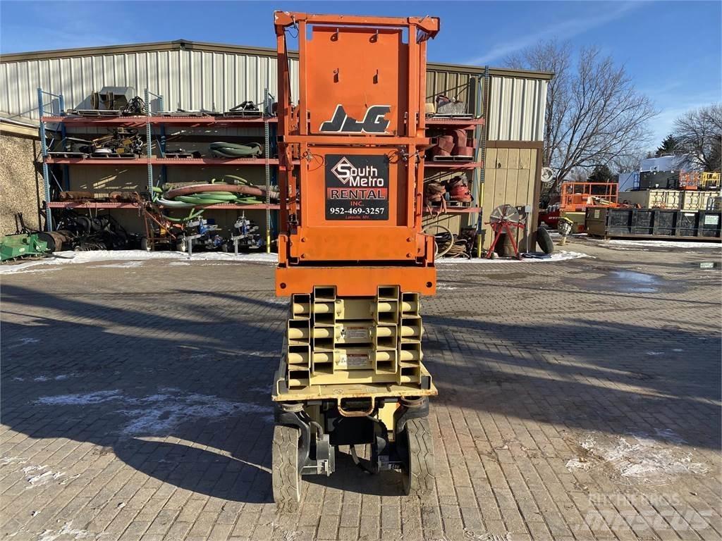 JLG 2632ES Škaraste platforme