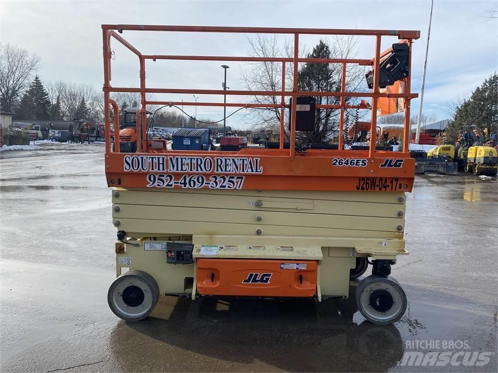 JLG 2646ES Škaraste platforme