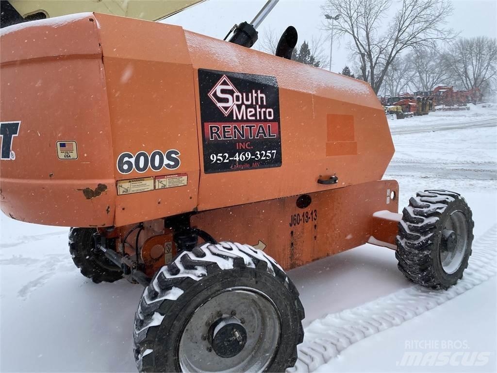 JLG 600S Teleskopske podizne platforme