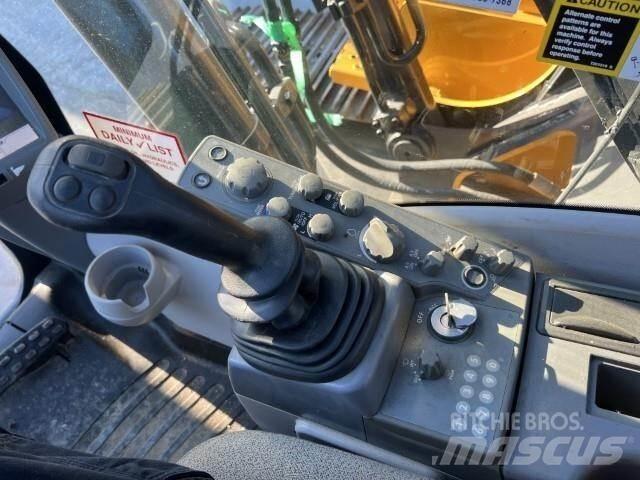 John Deere 210G LC Bageri gusjeničari