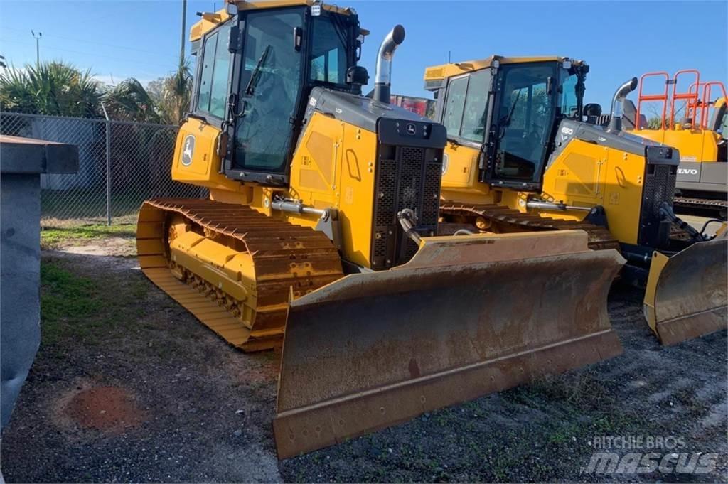 John Deere 650P LGP Buldožeri gusjeničari