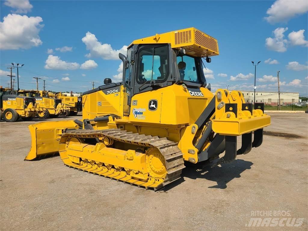 John Deere 700K Buldožeri gusjeničari