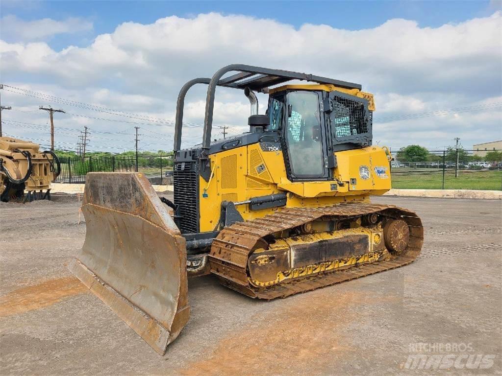 John Deere 750K LGP Buldožeri gusjeničari