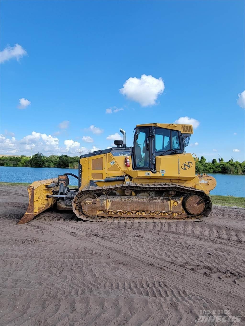 John Deere 850K WLT Buldožeri gusjeničari