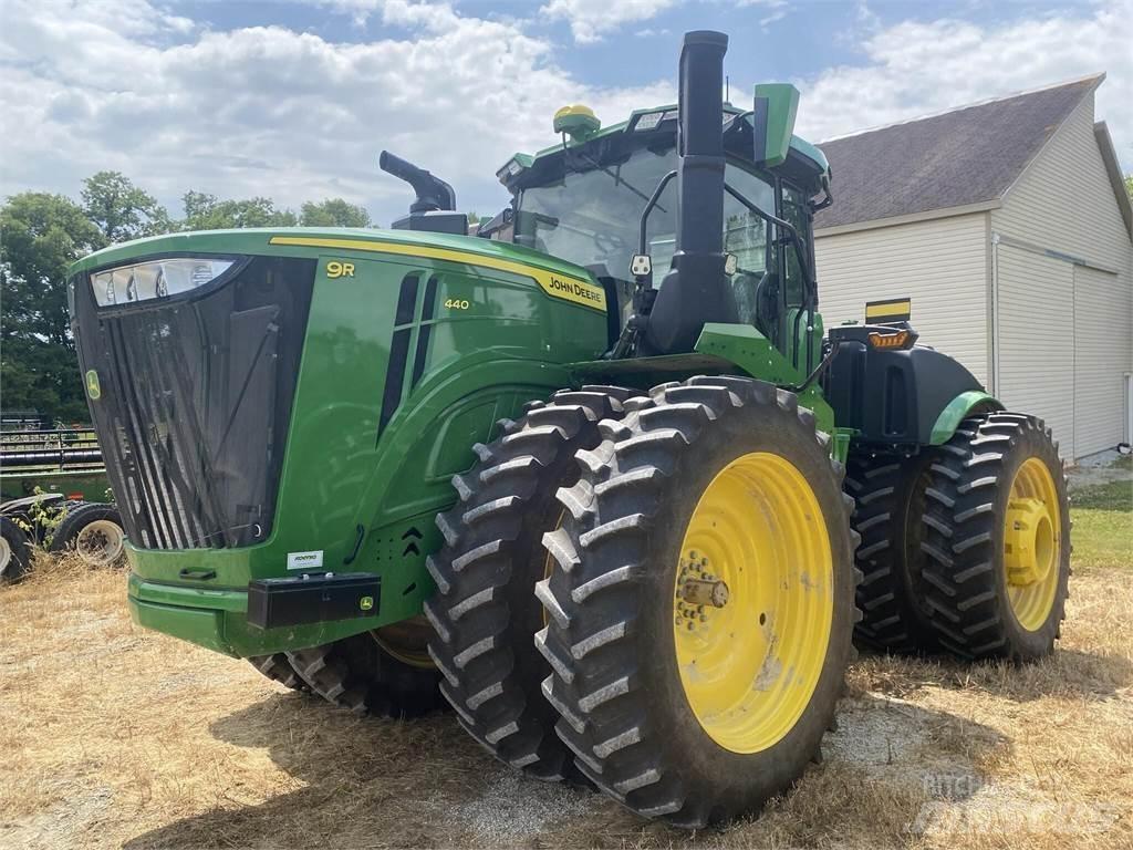 John Deere 9R 440 Traktori