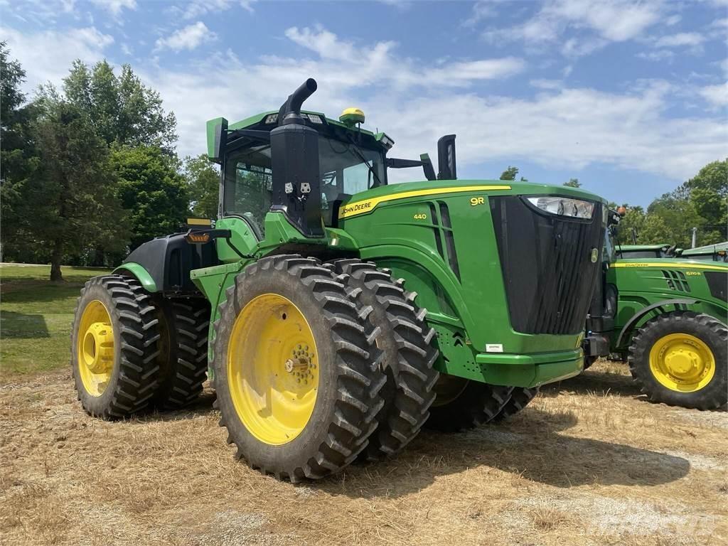 John Deere 9R 440 Traktori
