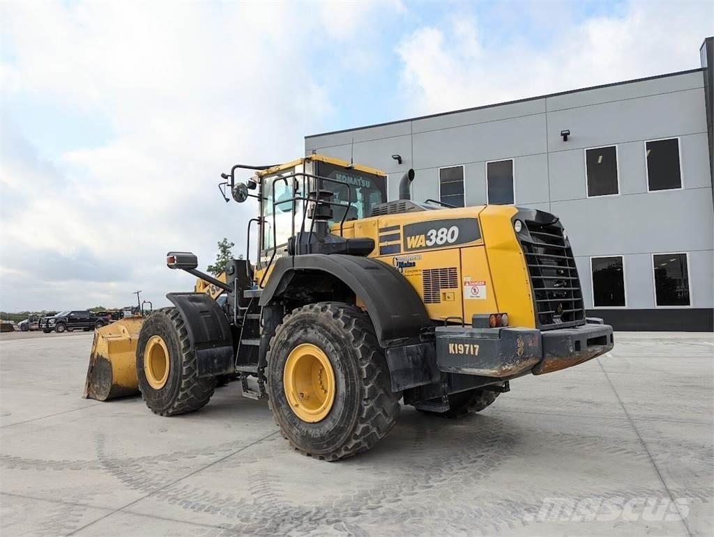 Komatsu WA380-8 Utovarivači na kotačima
