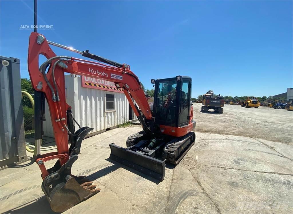 Kubota KX040-4 Mini bageri <7t