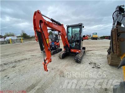 Kubota U27-4 Mini bageri <7t
