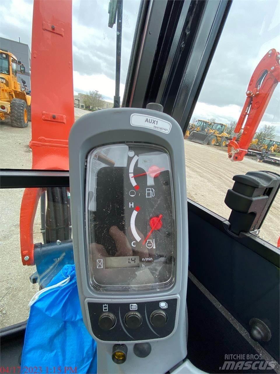 Kubota U27-4 Mini bageri <7t