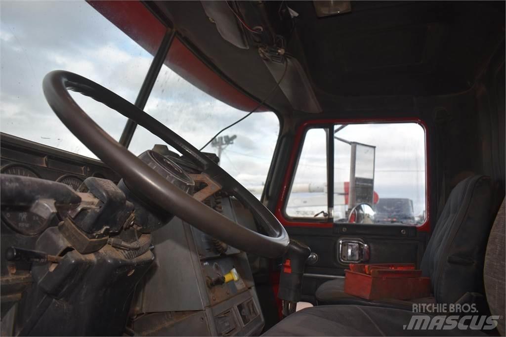Mack CH613 Kiper kamioni