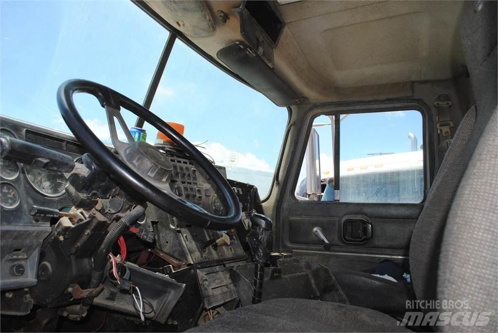 Mack CH613 Kiper kamioni