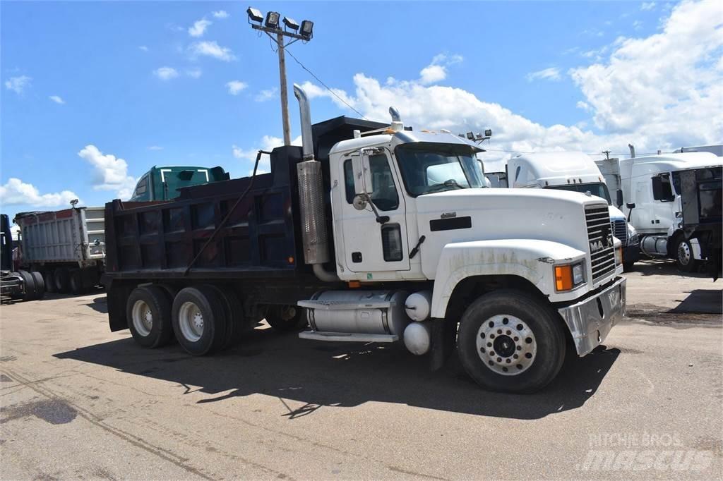 Mack CHN613 Kiper kamioni