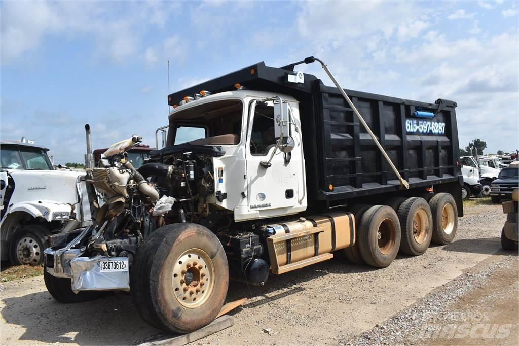 Mack GRANITE GU713 Kiper kamioni
